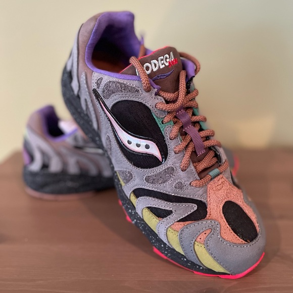 (NEW!) Authentic Saucony Grid Azura 2000 Sneakers (Size 9) - Picture 4 of 7